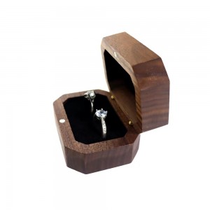Wholesale Retro Octagon Walnut double Ring box Jewelry storage box from China
